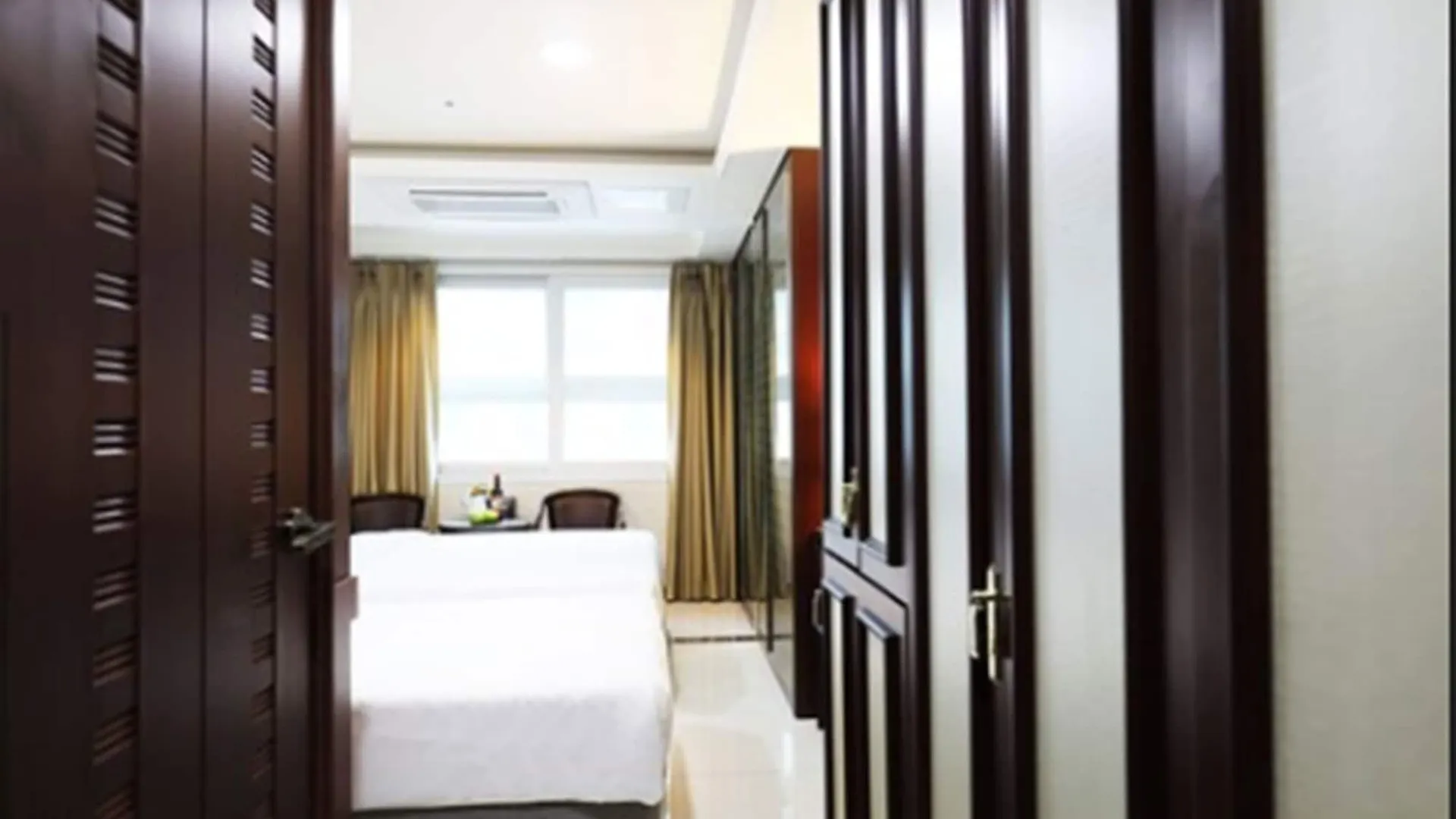 Intercity Seoul Hotel