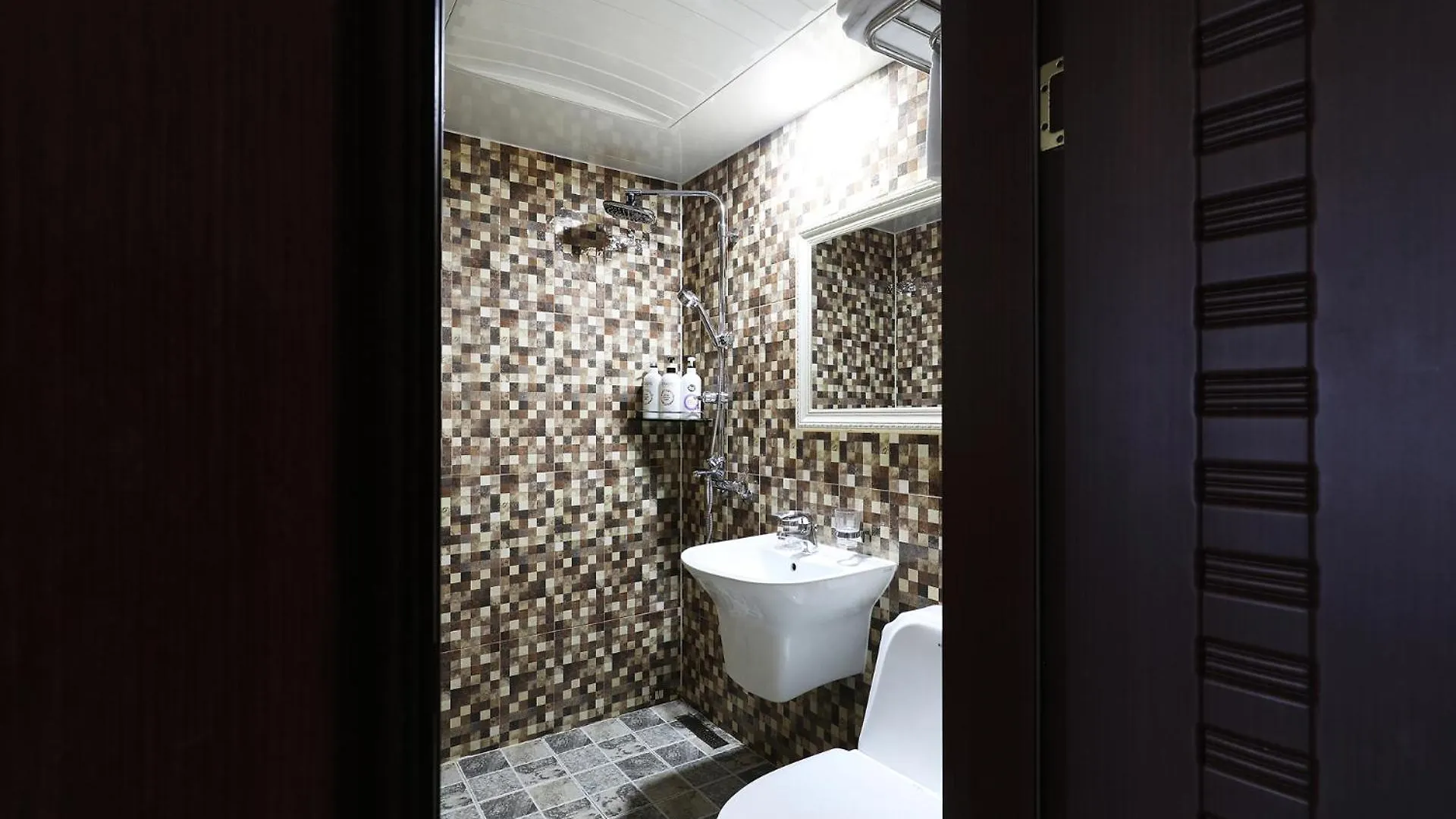 Intercity Seoul Hotel
