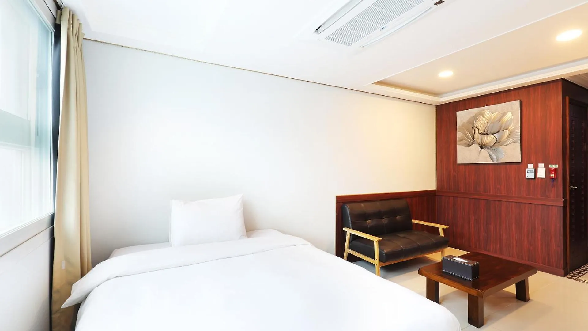 Intercity Seoul Hotel