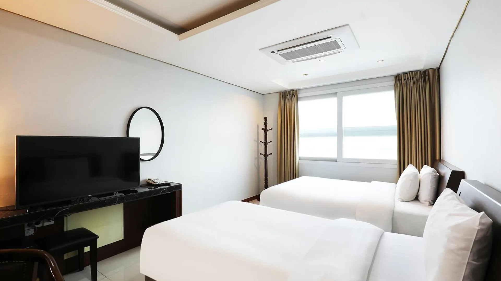 Intercity Seoul Hotel