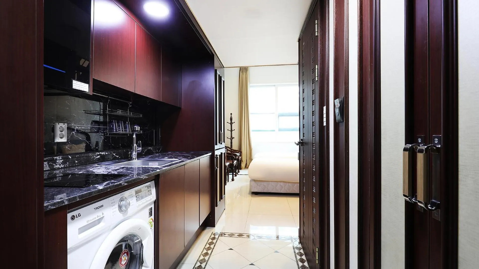Intercity Seoul Hotel