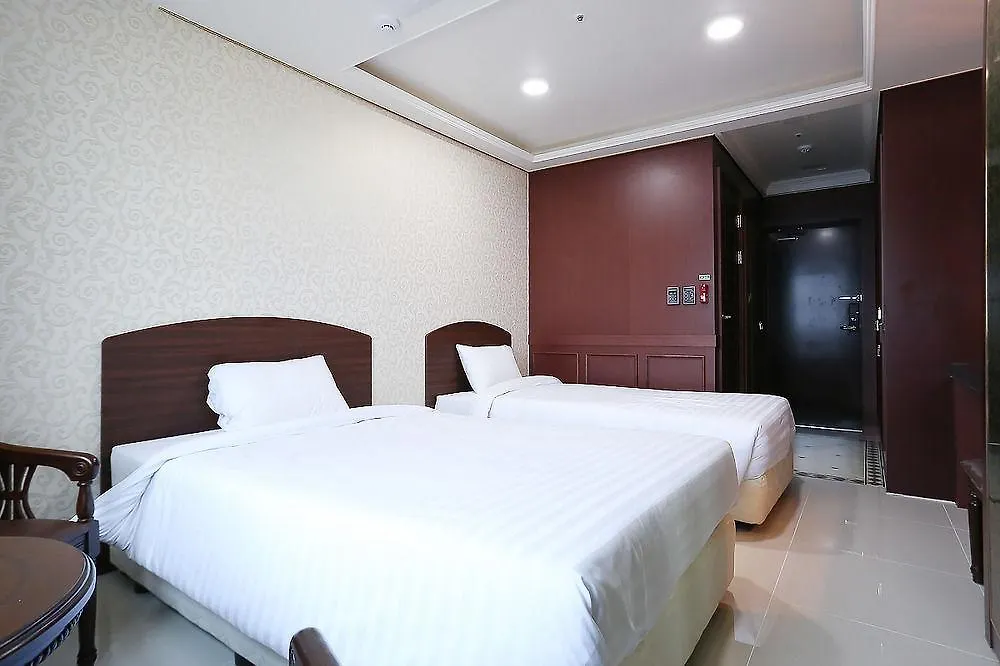 Intercity Seoul Hotel
