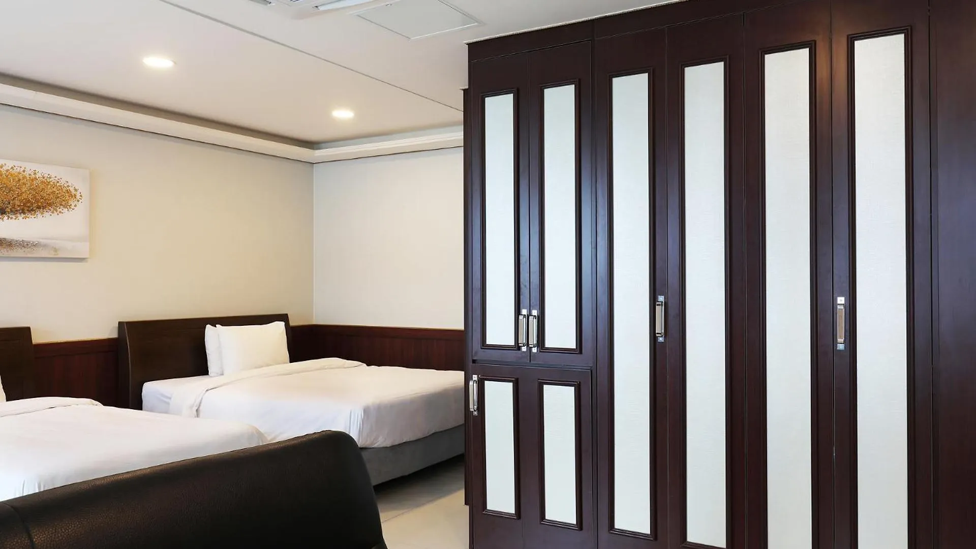 Intercity Seoul Hotel